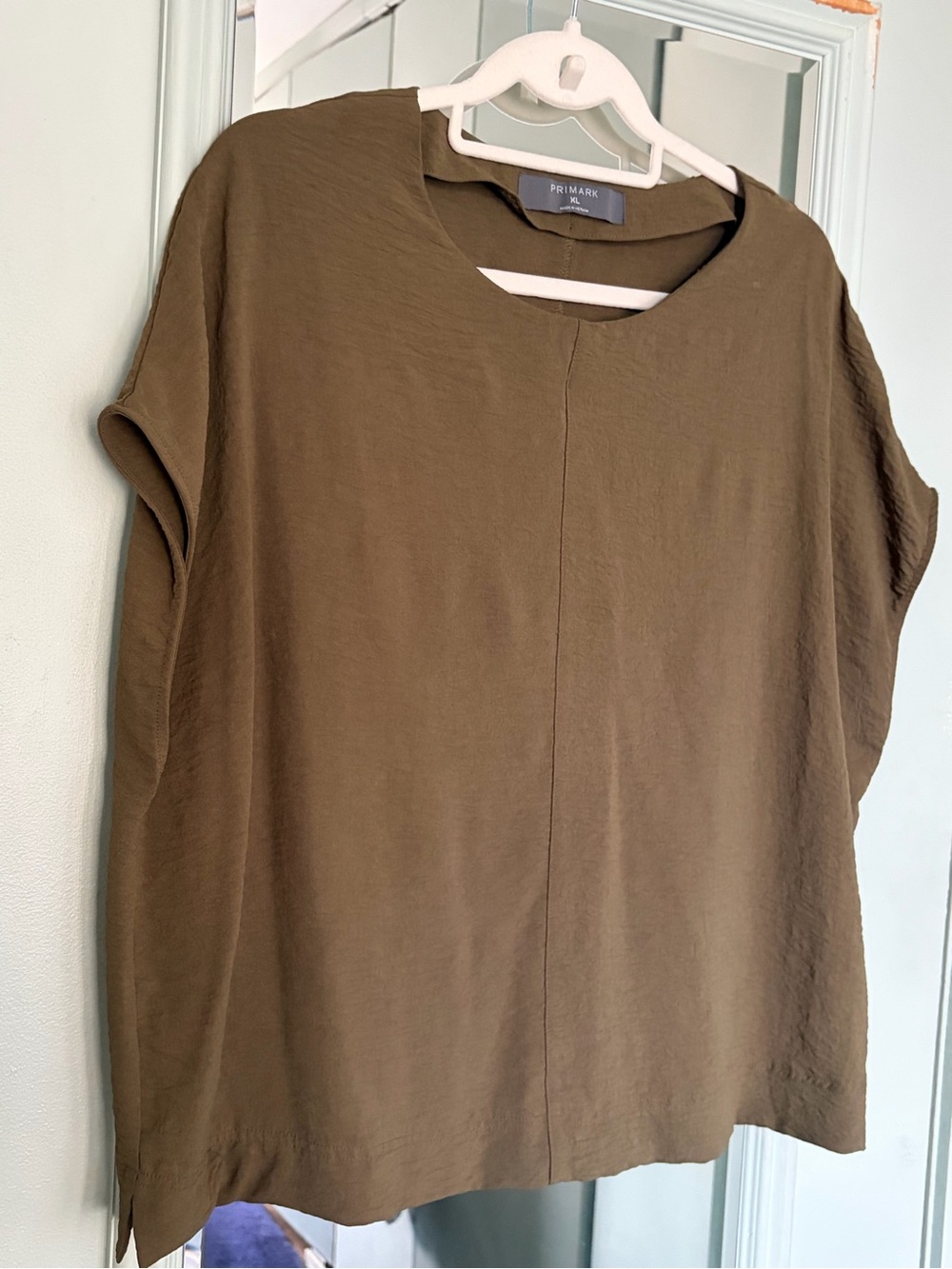 Primark Olive Green Short Sleeve Relaxed Top XL Blouse Shirt Flowy Boxy Office